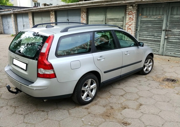 Volvo V50 cena 15000 przebieg: 324500, rok produkcji 2005 z Warszawa małe 106